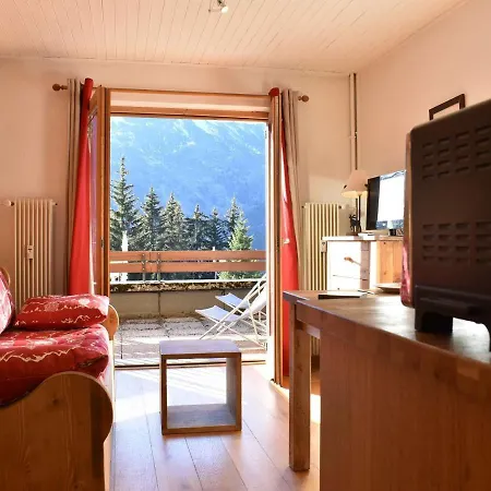Cosy Pour 2 Personnes A Meribel, Proche Des Pistes Et Commerces - Fr-1-180-42 Apartment